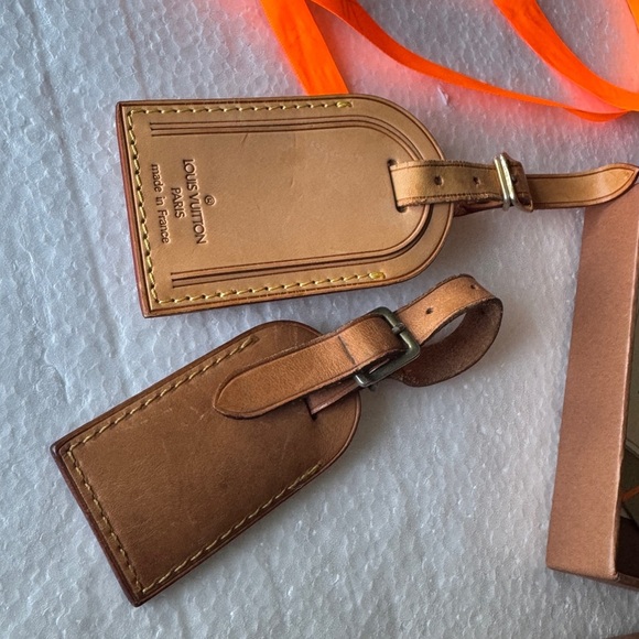 2 Louis Vuitton Tan Leather Luggage Tags (1 large &1 small) - Picture 1 of 14